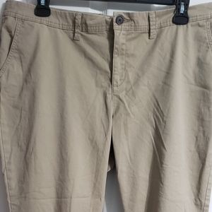 A NEW DAY, 18, FLAT FRONT AND BACK POCKETS, BUTTON CLOSURE